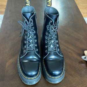 Jaydon platform Dr Martens